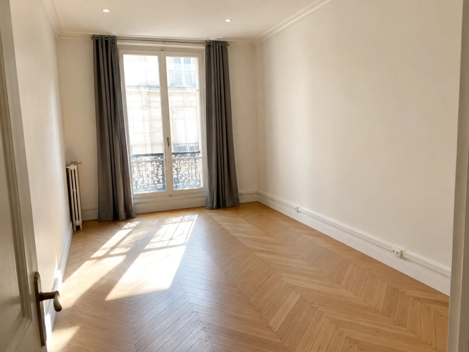 Appartement 2 pièces 47 m² à louer à Paris