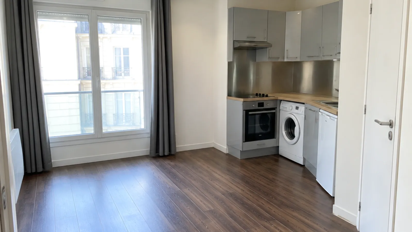 Appartement 1 pièce 17 m² à louer à Paris