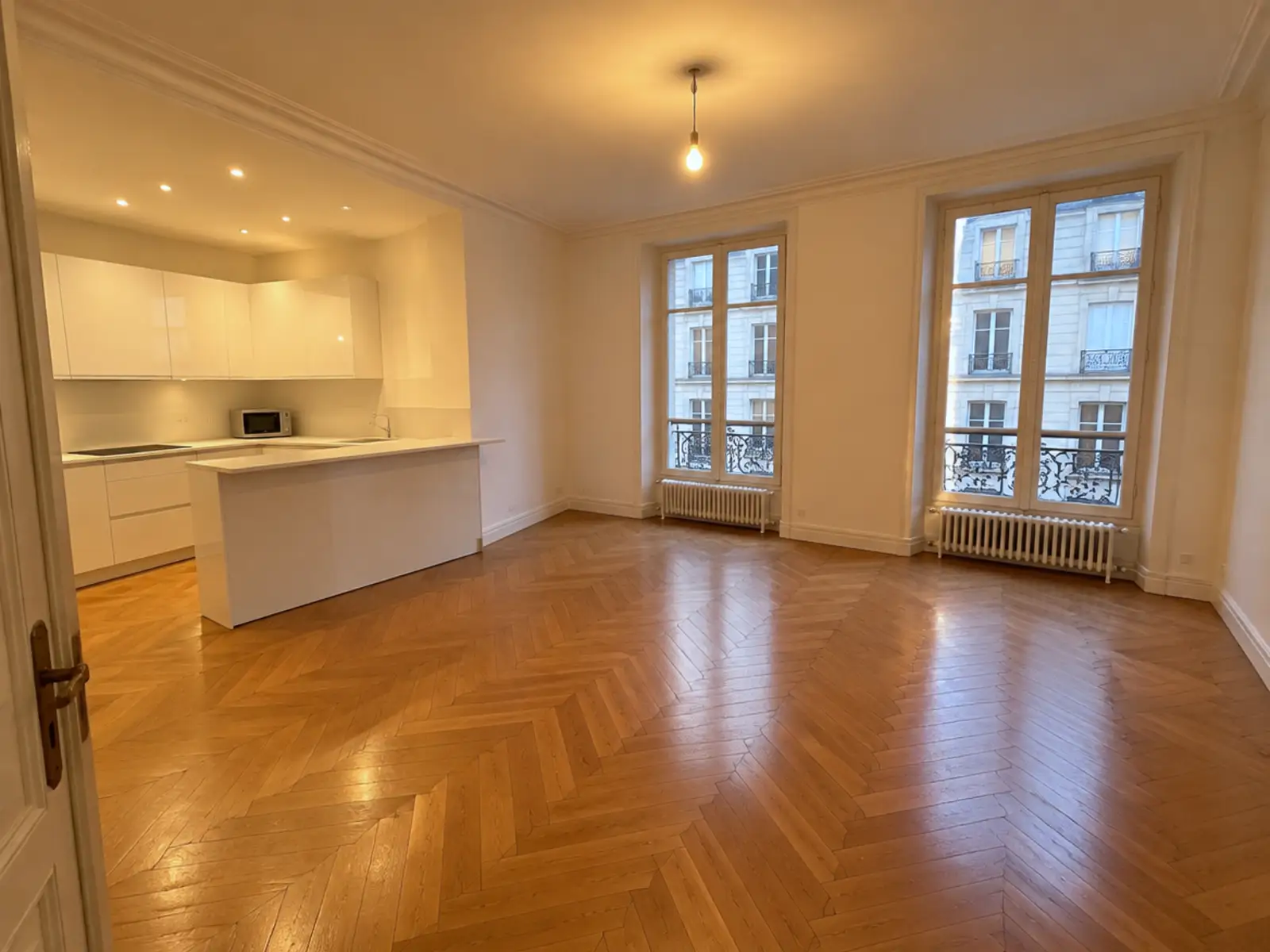 Appartement 5 pièces 96 m² à louer à Paris