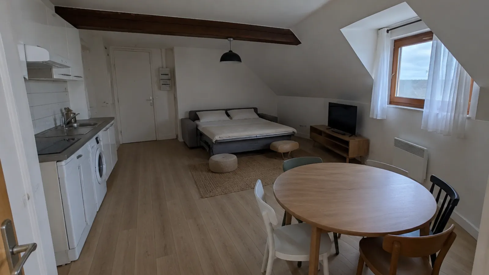Appartement 1 pièce 25 m² meublé à louer à Nanterre