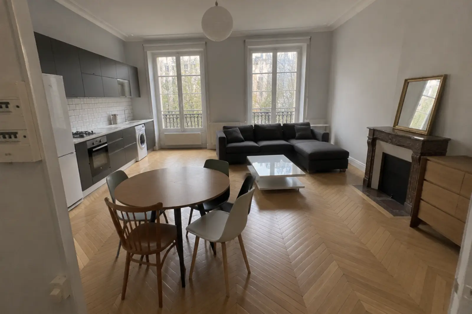 Appartement 2 pièces 47 m² meublé à louer à Nanterre