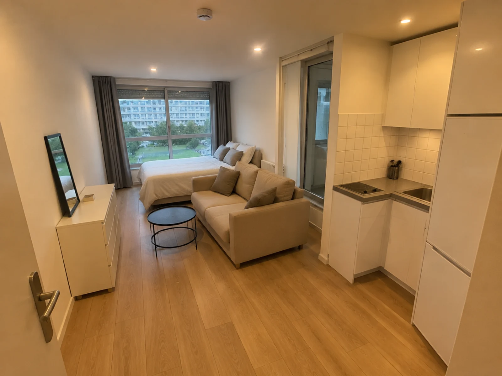 Appartement 1 pièce 16 m² meublé à louer à Levallois-Perret